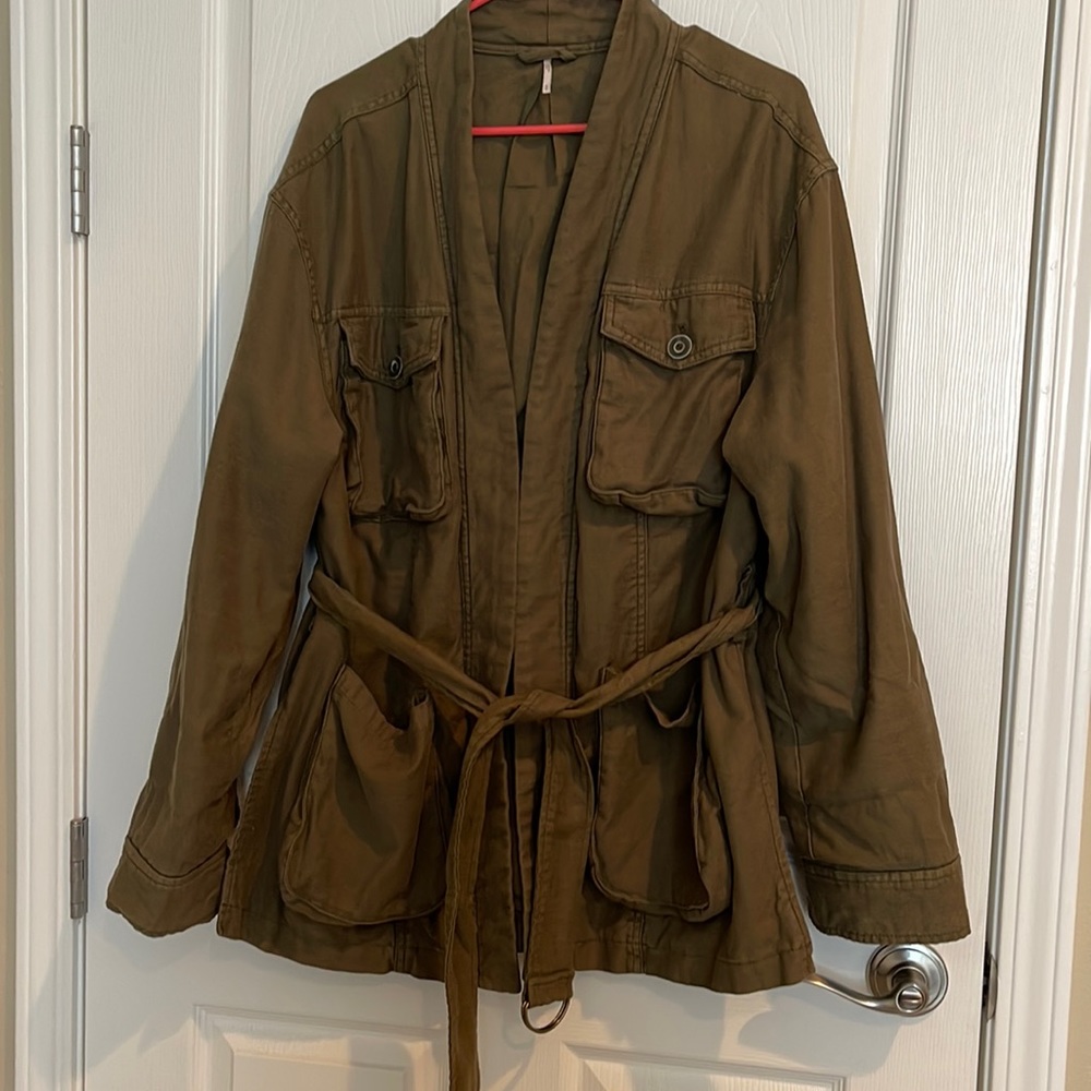 Free People Army Green Military utility kimono style wrap jacket. Medium